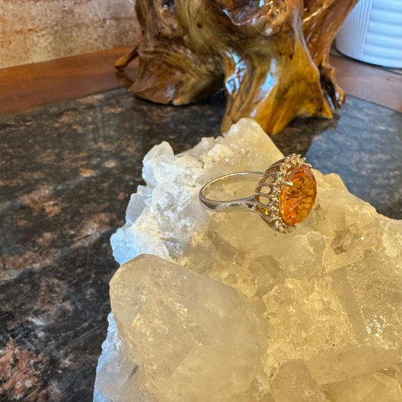 Stunning Sterling Silver Padparadscha Sapphire Ring Size 7.25 - Picture 6 of 16